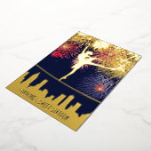 Ballerina Fireworks Skyline Sweet 16 Blue Gold Folie Uitnodiging (Gedraaid)