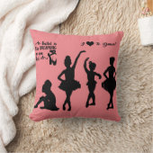 Ballerina gooit kussen in roze en zwart. (Deken)