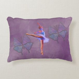 Ballerina in Arabesque Positie in het Paars en bla Accent Kussen