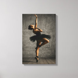 Ballerina in zwarte tutu op rustieke danspodium canvas afdruk