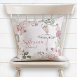 Ballerina op hartengroet Blush Pink Glitter Floral Kussen<br><div class="desc">Een schattig kussen voor een klein meisje. Dit ontwerp is voorzien van een  glitter ballerina met de uitspraak "Ballerina at hart" in  lintscripttypografie. Ze is omringd door een roze lichtflorale kreet op een lichtroze achtergrond. Heel meisje. Copyright Anastasia Design,  alle rechten voorbehouden.</div>