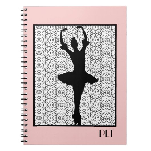 Ballerina Silhouette op een Heart Mandala Pattern Notitieboek (Voorkant)