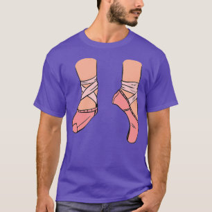 Ballet Pink pointe schoenen op het been Funny Quot T-shirt
