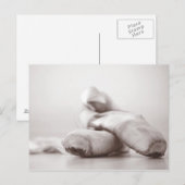Ballet Pointe Shoes on Dance Floor Sjabloon Briefkaart (Voorkant / Achterkant)