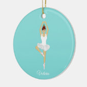 Balletdanser wit gekleed op blauwgroen turquoise keramisch ornament (Links)