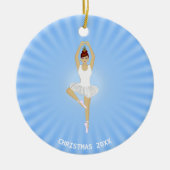 Balletdanser wit gekleed op lichtblauw keramisch ornament (Voorkant)