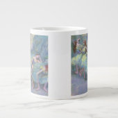 Balletdansers in de Wings van Edgar Degas Grote Koffiekop (Voorkant)