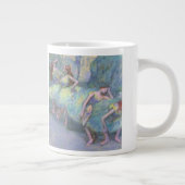 Balletdansers in de Wings van Edgar Degas Grote Koffiekop (Rechts)