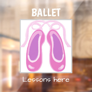 Balletlessen hier raamsticker