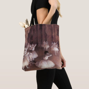Balletrepetitie op het toneel door Edgar Degas Tote Bag