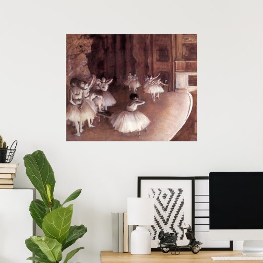 Balletrepetitie op het werkgebied door Edgar Degas Poster (Thuiskantoor)