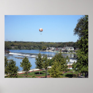 Ballon over Boathouse Row Poster