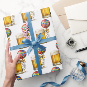 Ballon voor verjaardag vastgemaakt aan een bierpul cadeaupapier
