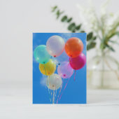 Ballons met blauwe lucht briefkaart (Staand voorkant)