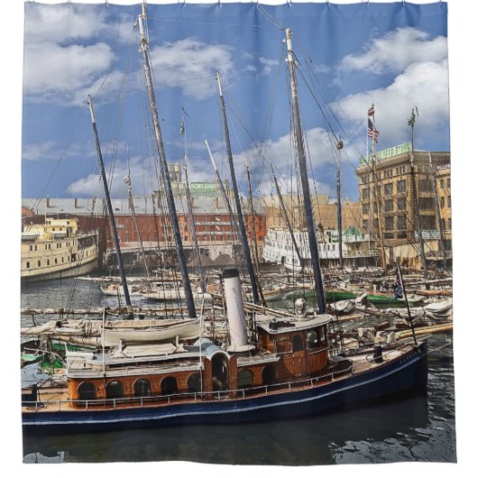 Baltimore, MD – De sleepboot Lannan c1905 Douchegordijn (Voorkant)