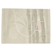 Bamboe, beige achtergrond groot cadeauzakje (Achterkant)