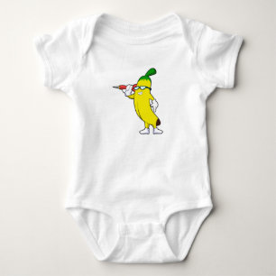 Banaan in Darts met Dart Romper
