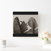 Banaanboombladeren in Sepia Vierkante Klok (Huis)