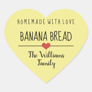 banaanbrood homemade met liefdesgeel hart sticker