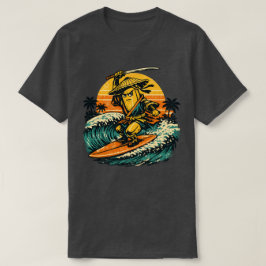 Banana Ronin Surfer — Antieke Zomer Krijger  T-shirt
