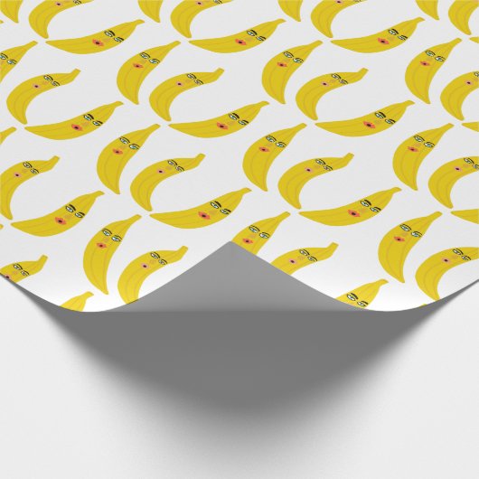 Banana Trio Whimsical Pattern Gift Cadeaupapier (Hoek)