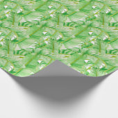 Bananenbladeren op een inpakpapierrol cadeaupapier (Hoek)