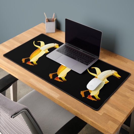 Bananeneend. Grappige Antropomorfe vruchten Dieren Bureaumat (Kantoor 2)