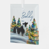 Band-collie in wintersneeuwbos kerstboom glas ornament (Voorkant links)