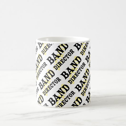 Band Director Dictator Koffiemok (Center)