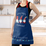 Band met mijn Gnomen Funny Modern Holiday Nordic Schort<br><div class="desc">"Band met mijn gnomen." Hier is een wonderlijke manier die aan het plezier van uw vakantiebakken toevoegt. Voeg extra glans toe aan je vakantie culinaire avonturen wanneer je dit schattige, grillige, grappige, eenvoudige, moderne, aangepaste kerstman schort draag. Drie schattige, grappige, griekse Scandinavische gnomen in rood, stoffig blauw en oranje, samen...</div>