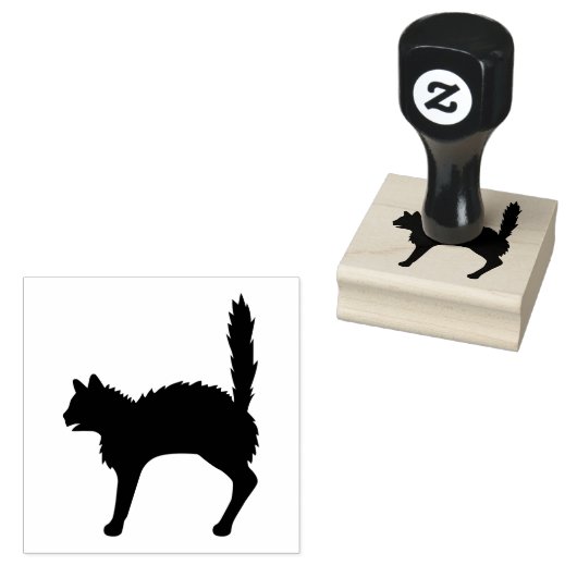 Bang kat silhouet met gebogen rug en staart omhoog rubberstempel (Gestempeld)