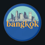 Bangkok Thailand  City Skyline Cityscape Magneet<br><div class="desc">en retro-stadsplan met prachtige skyline, toeristische attractie en cityscape art. Koelwolkenkrabber en bouwartikelen voor silhouette-illustratie voor toeristen en reizigers. Perfect als souvenir om terug naar huis te brengen wanneer je over de hele wereld reist. Bespaar de herinnering aan uw reis en vakantie met familie en vrienden. De achtergrondkleur kan aan...</div>