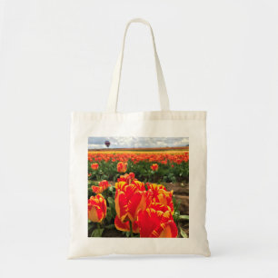 Banja Luka Tulips met Hot Air Ballon Tote Bag