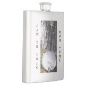 Banjo die tegen een boom ruikt flacon (Rechts)