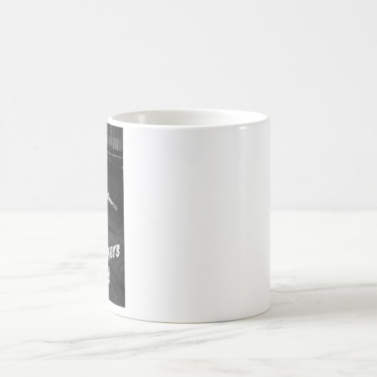 Banjo Players Rock Mok (Center)