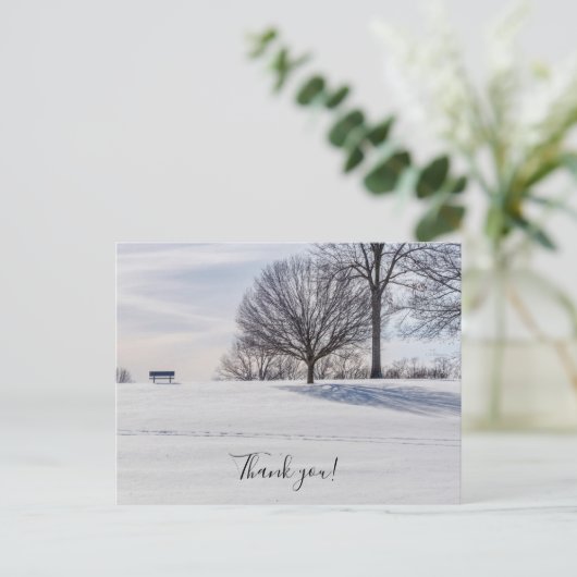 Bank op met Sneeuw Bedekte Heuvel Bedankt Ansichtk Briefkaart (Staand voorkant)