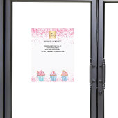 Banketbakkerij logo roze witte cupcakes flyer