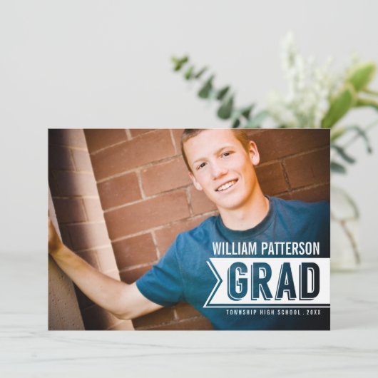 Banner Afstudeerder Guy Foto Graduparty Uitnodigin Kaart (Staand voorkant)