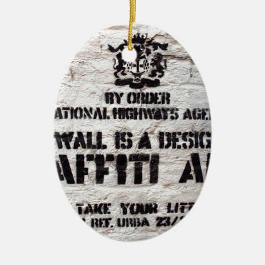 Bansky Designated Graffiti Area Keramisch Ornament (Voorkant)