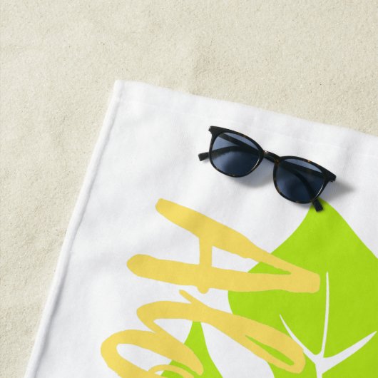 Banzai Beach Hawaiian Hibiscus Floral - Papaya Strandlaken (In situ)