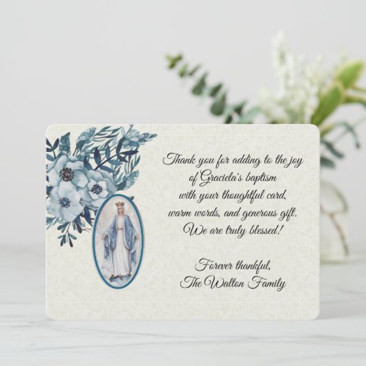 Baptismal Baby Virgin Mary Blue Flowers Invitation Kaart (Staand voorkant)