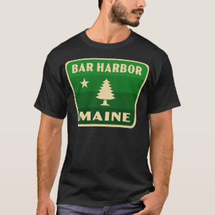Bar Harbor Maine Retro Pine Tree Badge Groen T-shirt