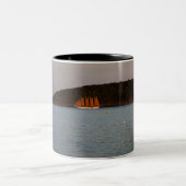 Bar Harbour, Maine bij zonsondergang Tweekleurige Koffiemok (Center)