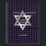Bar Mitzvah Birthday Modern Pattern Notitieboek<br><div class="desc">Happy Bar Mitzvah Mazel Tov! 13e verjaardag Modern Pattern Design met davidster, gepersonaliseerde tekst sjabloon Trendy Decoratieve elementen. Religieuze evenementen Bar Mitzvahs Decoration, 13th Birthday.Kantoor & School > Stationery > Notitieboeken & Schrijfkussens > Notitieboeken & Journals / Perfect cadeaus... om herinneringen op te halen aan de speciale dag. Personaliseer ze...</div>