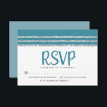 Bar Mitzvah Blauwgroen Zilver Tallit Script Modern RSVP Kaartje<br><div class="desc">Wees trots, blij en vier deze mijlpaal van je favoriete Bar Mitzvah met deze coole, unieke, moderne, gepersonaliseerde RSVP-invoegkaart voor je evenement! Vet, stoffig blauwgroen blauw, groen script typografie, Ster van David en een stoffige blauwgroen blauwe en zilveren glitter gestreept, geïnspireerde grafische bedekking met eenvoudige, witte achtergrond. Pas de douanetekst...</div>