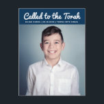 Bar Mitzvah Eenvoudige Aangepaste Fotouitnodiging Uitnodiging Briefkaart<br><div class="desc">Het ontwerp is samengesteld uit sans serif typografie en playful cursieve manuscripttypografie op een eenvoudige achtergrond. Voeg een douane horizontale foto toe.

Hier beschikbaar:
http://www.zazzle.com/store/selectpartysupplies</div>