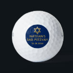 Bar Mitzvah Golf Ball Favors Blue Gold Golfballen<br><div class="desc">Golf Ball Bar Mitzvah Save the Dates and Favors in modern en minimalistisch marinblauw en goud gepersonaliseerd met jouw naam en feestdatum en een ster van David bovenaan. De achtergrond en de doopvontkleuren kunnen worden veranderd om uw thema van de gebeurteniskleur aan te passen,  enkel klik "verder aanpassen".</div>