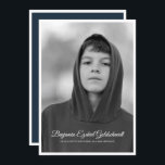 Bar Mitzvah | Klassieke en eenvoudige aangepaste f Kaart<br><div class="desc">Deze eenvoudige en moderne draai aan een klassiek ontwerp is samengesteld uit serif typografie op een eenvoudige achtergrond met een wit lijst. Aangepaste foto toevoegen. Zwart-wit filter is aangebracht.</div>