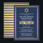 Bar Mitzvah Modern Elegant Marine Blauw Wit & Goud Kaart<br><div class="desc">Nodig familie en vrienden uit voor een elegante bar mitswa ceremonie en feest voor hem met deze marineblauwe, witte en faux gouden folie uitnodiging. Alle tekst is eenvoudig aan te passen, zodat het elke formulering met betrekking tot de service, Torah-lezing en partij kan bevatten. Design heeft een gouden metallic look...</div>