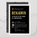 BAR MITZVAH modern minimaal geometrisch zwart wit Folie Uitnodiging<br><div class="desc">door kat massard Modern uitnodiging met 'glanzend goudfolie' voor de MITZVAH viering van je kind. Eenvoudig de sjabloon zelf per e-mail bij te werken voor overeenkomende objecten en alternatieve kleurenschema's - kat@simplysweetpaperie.com</div>